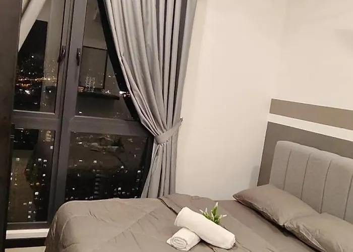 Neu Suites By Vr