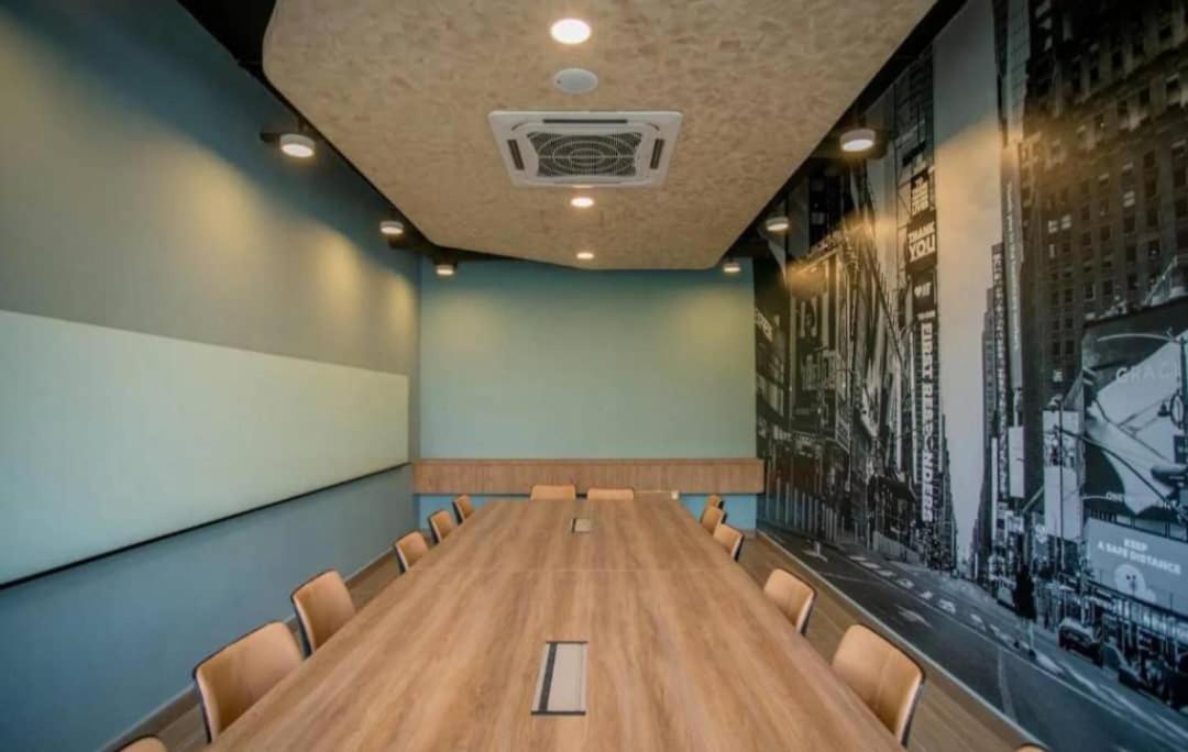 Neu By Vr Apartment *