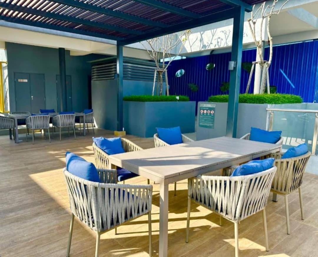 Neu By Vr Apartment Kuala Lumpur